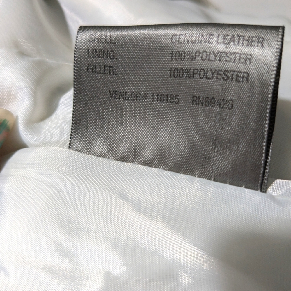 Wilsons Leather White Quilted Jacket - Picture 16 of 16